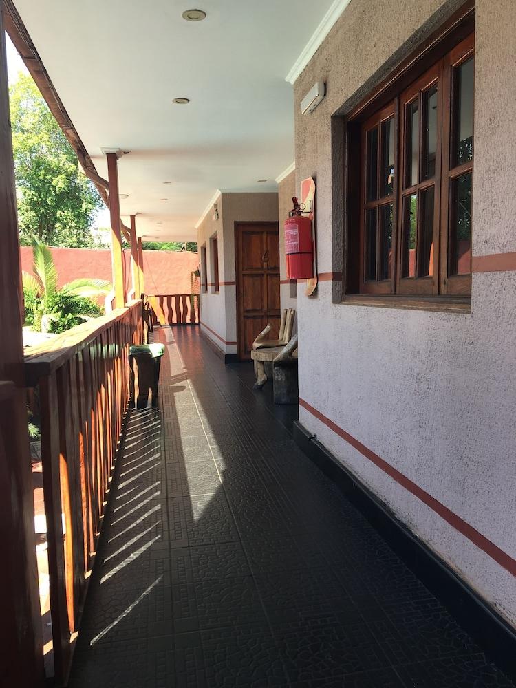 פוארטו איגואסו Tupa Boutique Hotel מראה חיצוני תמונה