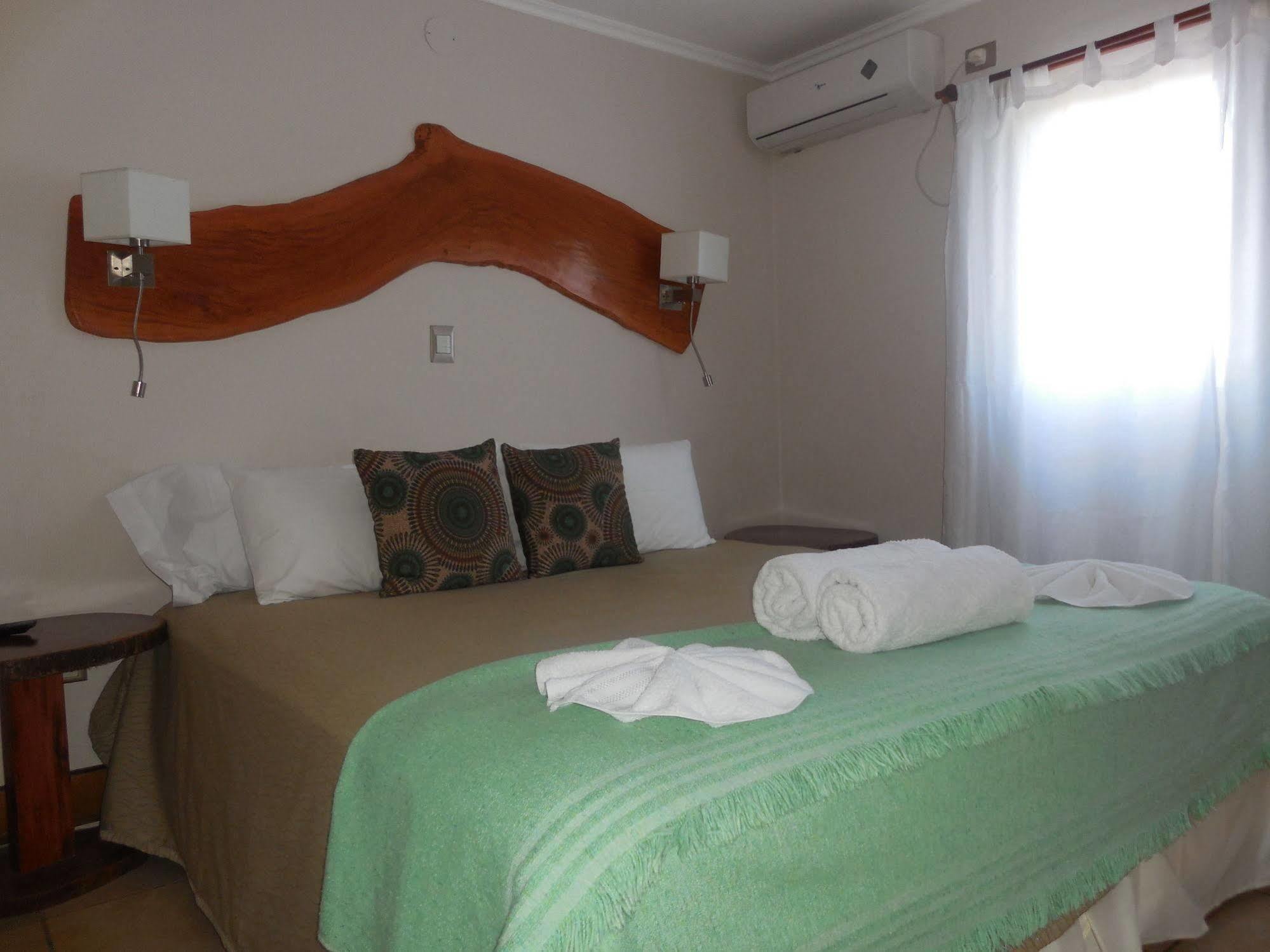 פוארטו איגואסו Tupa Boutique Hotel מראה חיצוני תמונה